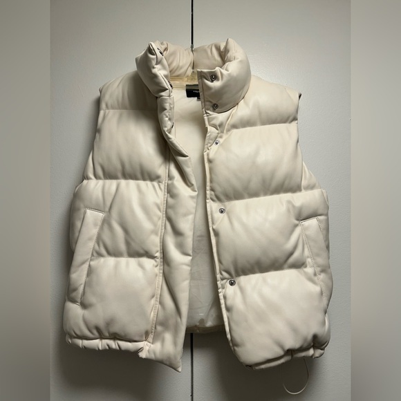 Express Jackets & Blazers - Express Faux Leather Cropped Vest